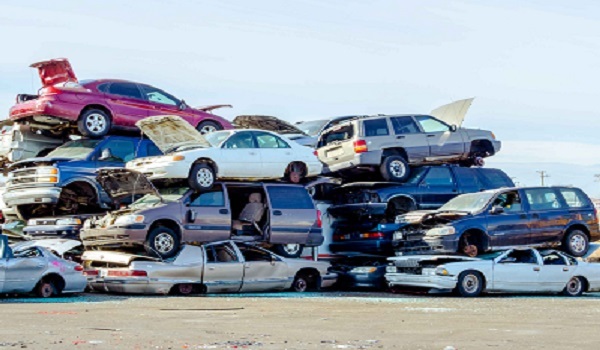 Top Reasons to Choose Car Wreckers in Melbourne for Your Old Car