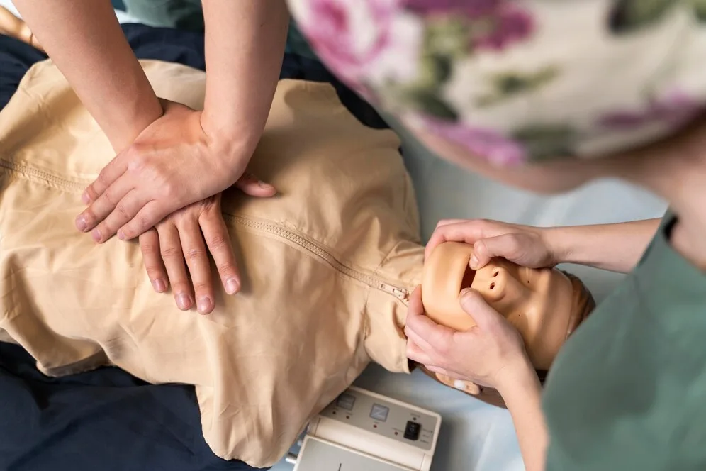 learn basis emergency life support at aims institute